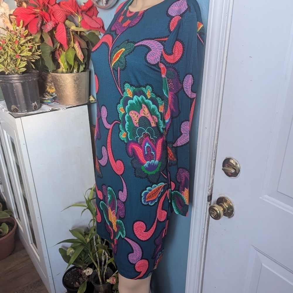Trina turk dress - Picture 2 of 8